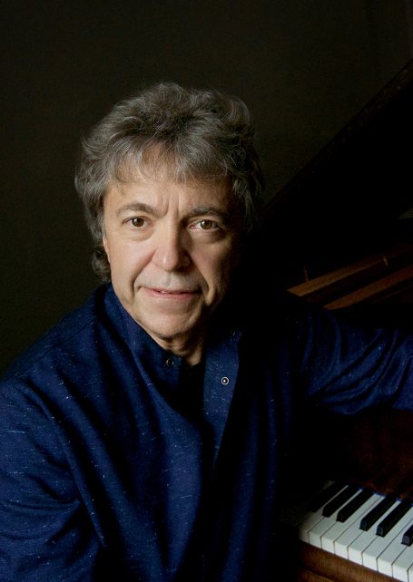 Client: Deutsche Grammophon
Talent: Pascal Roge
Photo: Neda Navaee