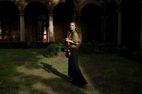 Client: Deutsche Grammophon
Talent: Pauline Sachse
Photo: Neda Navaee